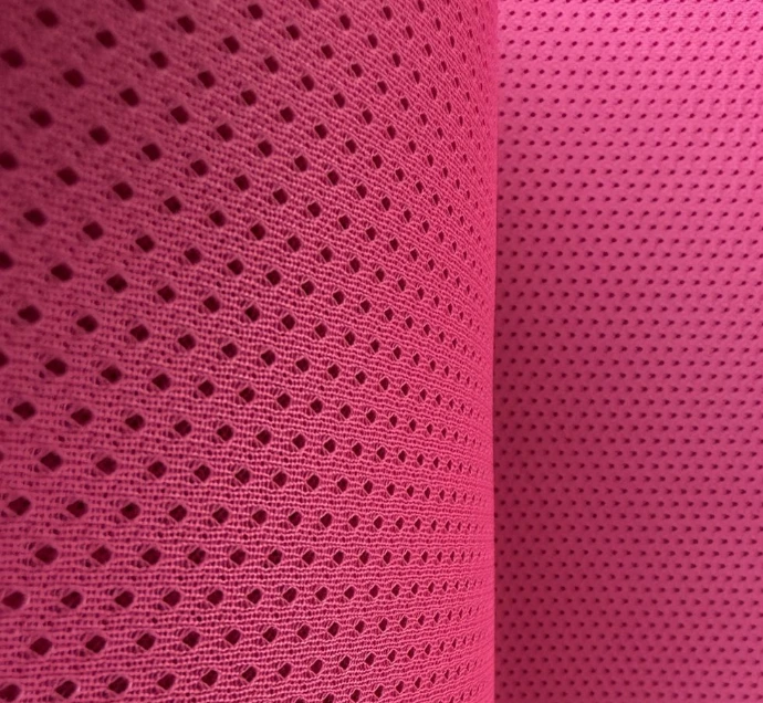 3D GARNISSAGE / COLORIS FRAMBOISE / Laize=145cm / L=100cm / Soit 1,45m2